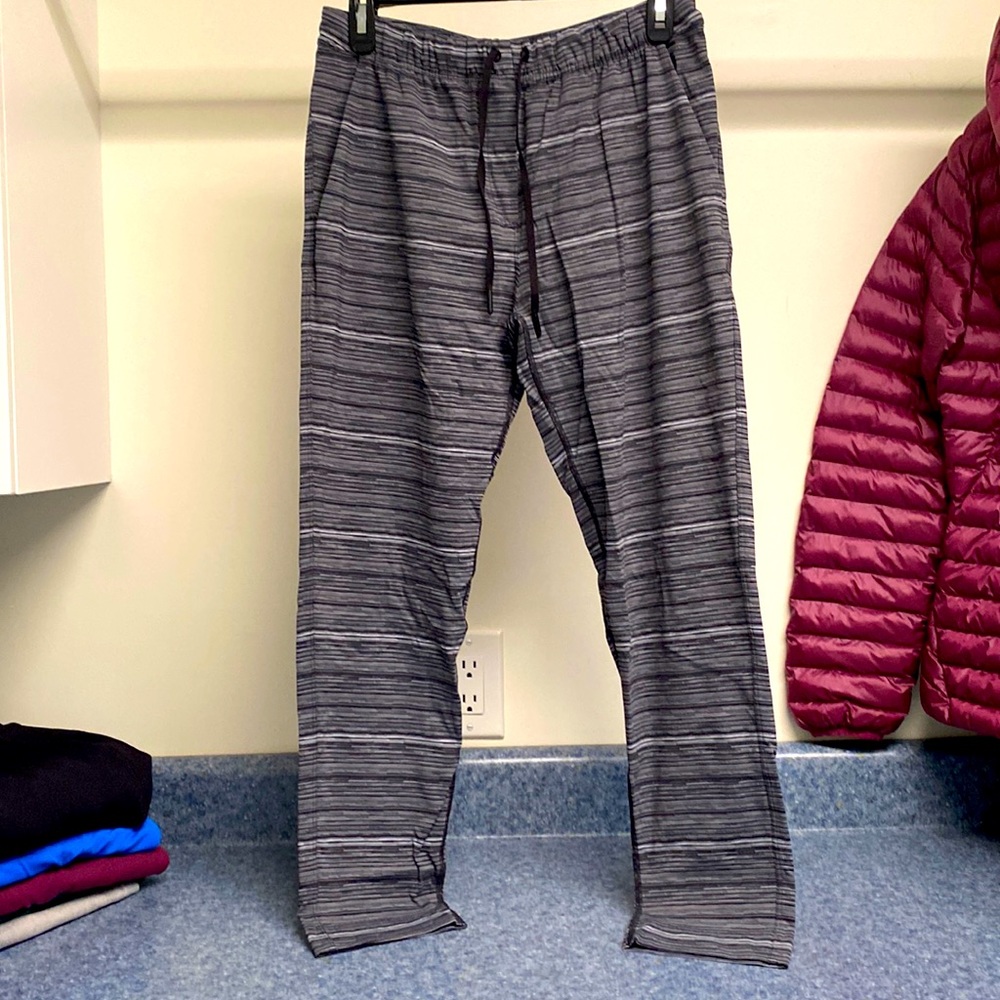 Lulu Jet Crop Slim Pant